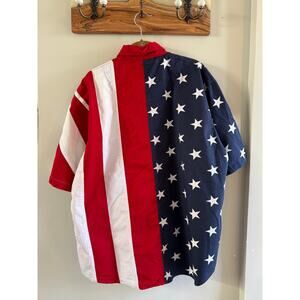 American Flag patriotic Men’s size Large button up shirt